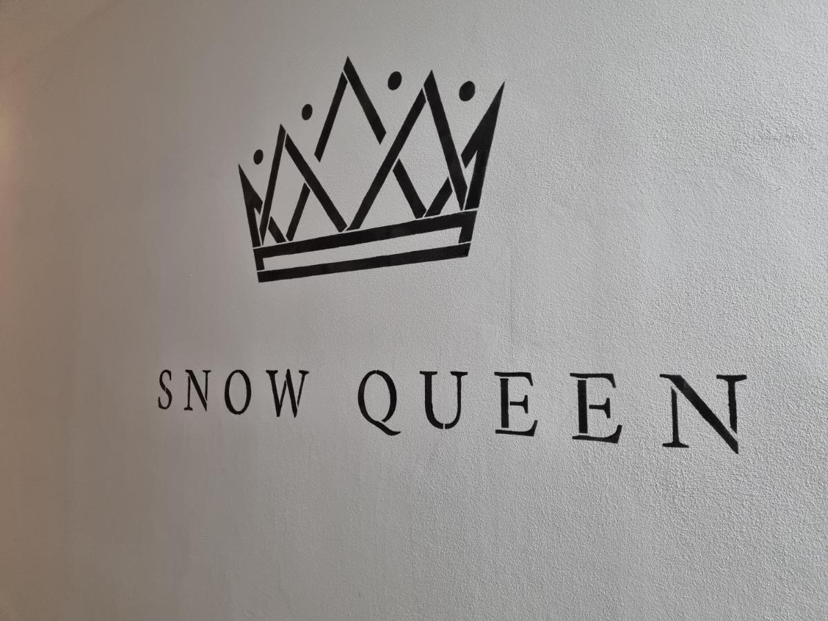 Snow Queen Szklarska Poręba Esterno foto
